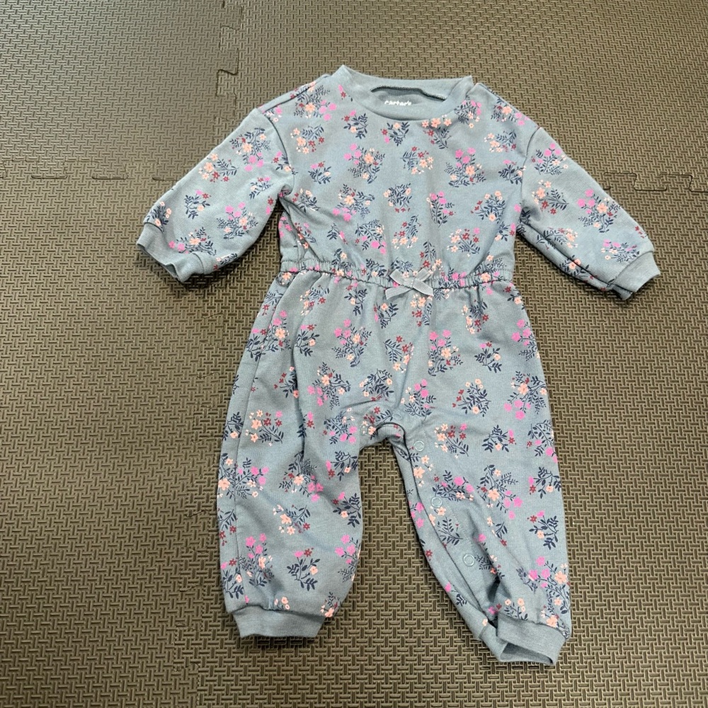 6/20$ Baby Floral Romper size 6-9 months
